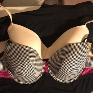NWOT Bundle of 2 Cacique bras sz. 42D
